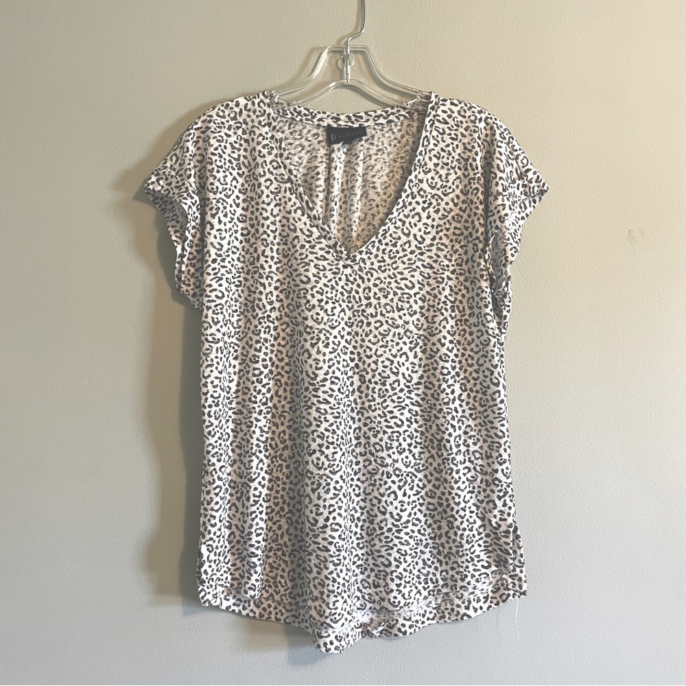 Leopard print short sleeve blouse